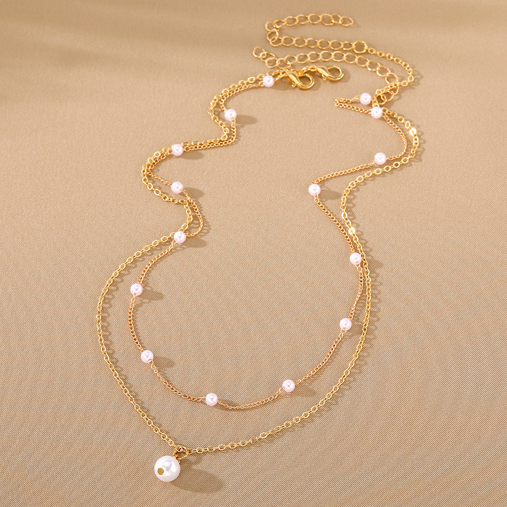 Opulent Pearl Necklace