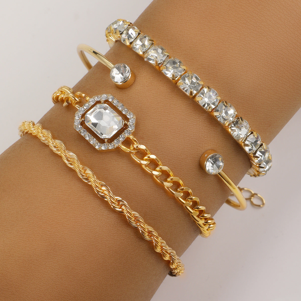 4 Piece Crystal Bracelet Set