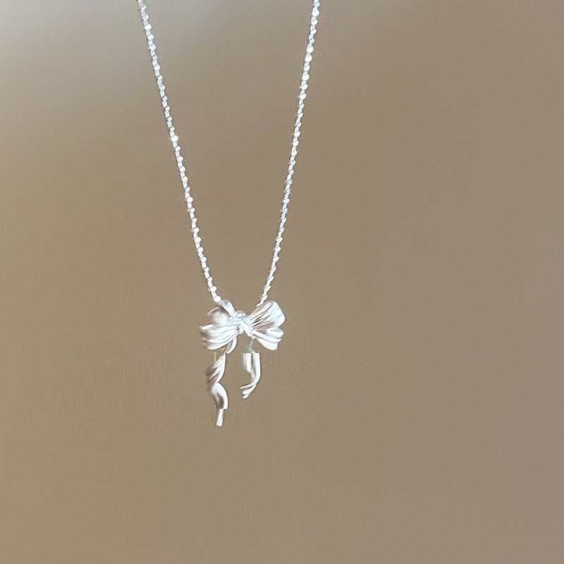 Silver Bow Necklace