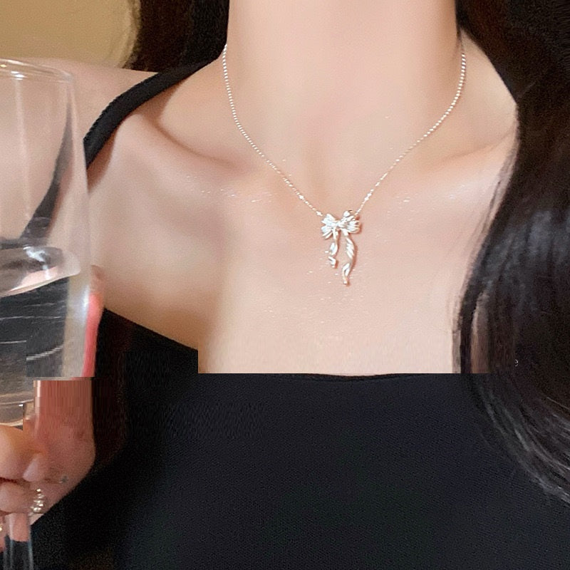 Silver Bow Necklace